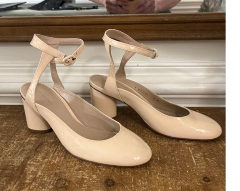 Stuart Weitzman Heel Block Round Toe Nude Ankle Strap Patent Leather Sz 9 NEW - Picture 1 of 8